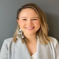 Esther Buttery - Featured